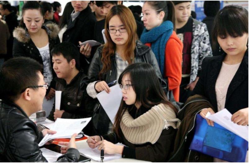 為什么大學畢業后的第一份很重要? 為什么大學畢業后的第一份很重要?